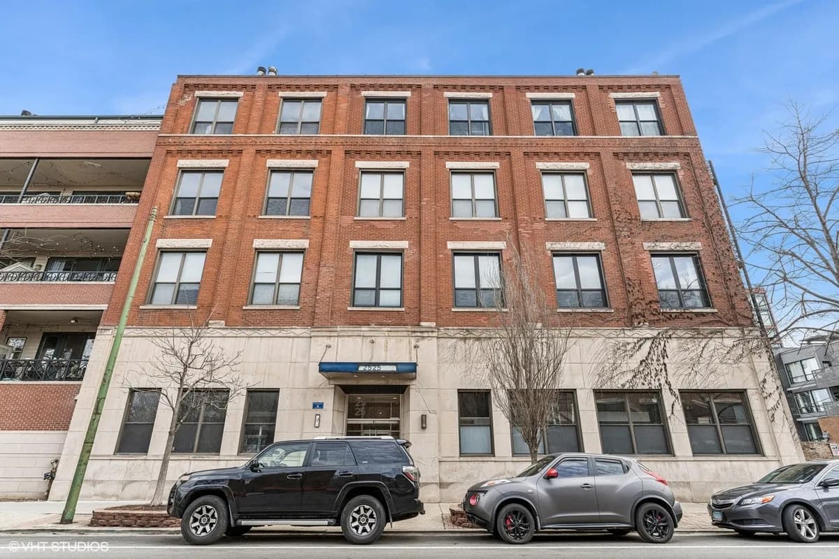 2525 North Sheffield Avenue, Unit 1A
